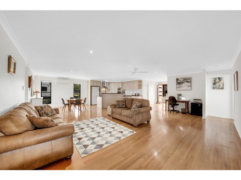 5 Loveday Place, Calliope QLD 4680