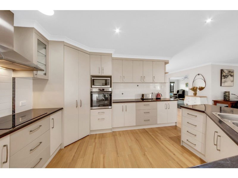 5 Loveday Place, Calliope QLD 4680