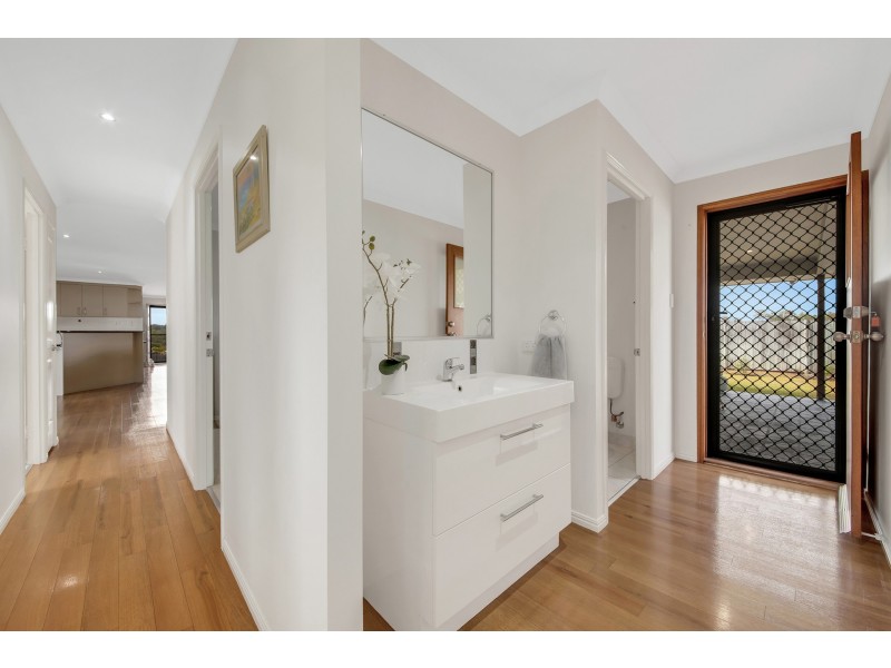 5 Loveday Place, Calliope QLD 4680