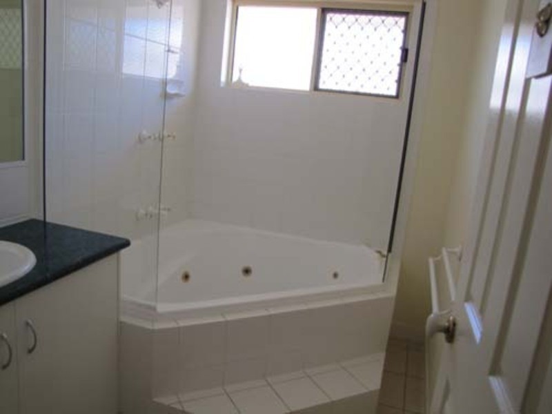 33 Drynan Drive, Calliope QLD 4680