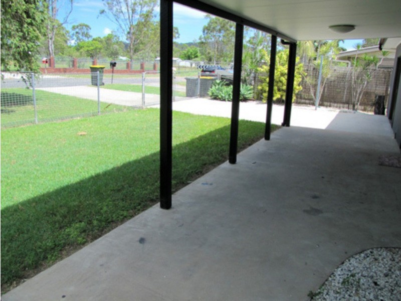 8 Harvey Rd, Beecher QLD 4680