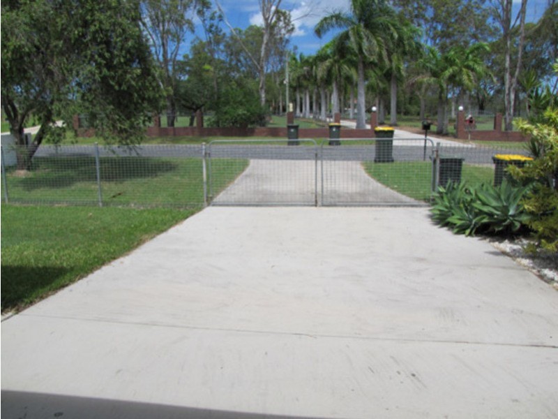 8 Harvey Rd, Beecher QLD 4680