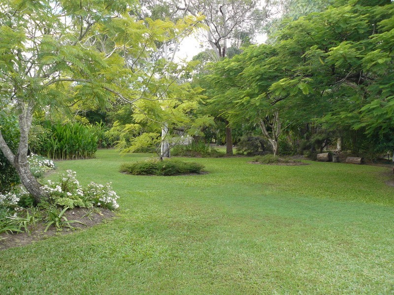 1400 Buxton Rd, Childers QLD 4660
