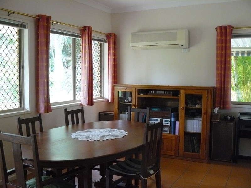 1400 Buxton Rd, Childers QLD 4660