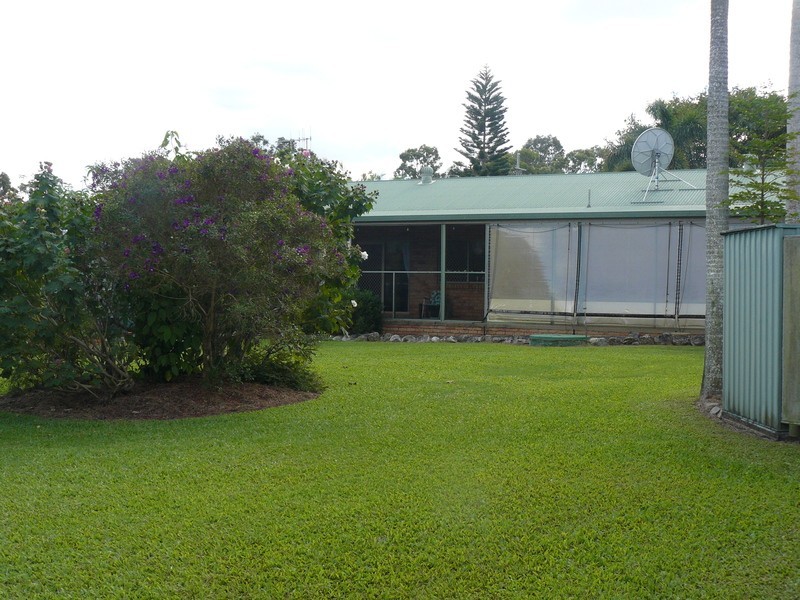 1400 Buxton Rd, Childers QLD 4660
