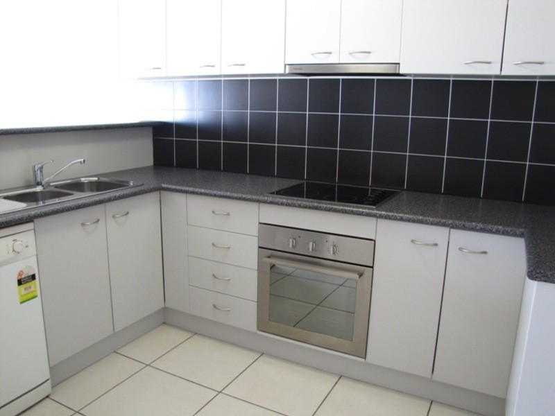 2/14 Hannah Street, Calliope QLD 4680