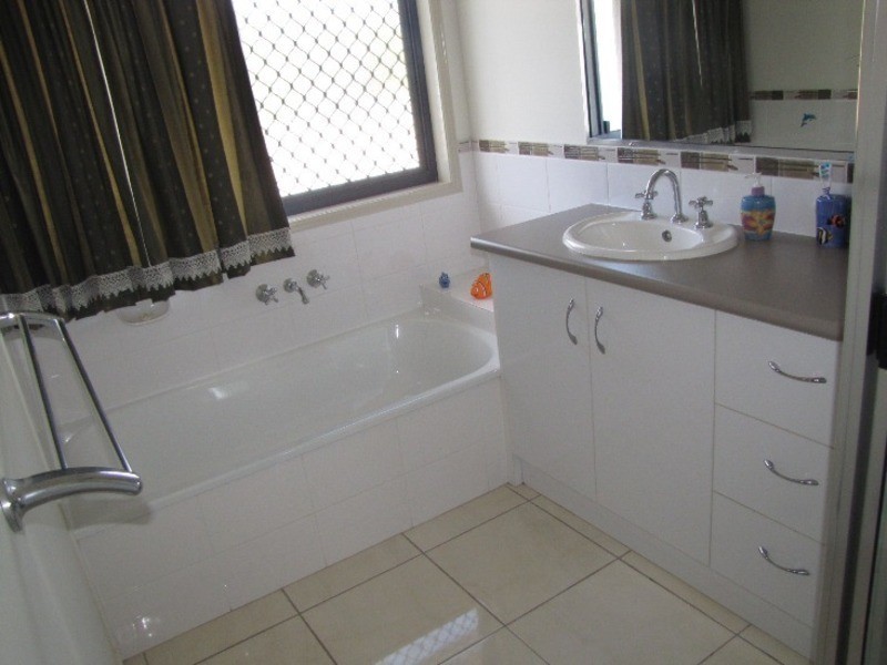 5 Ningana Crt, Calliope QLD 4680