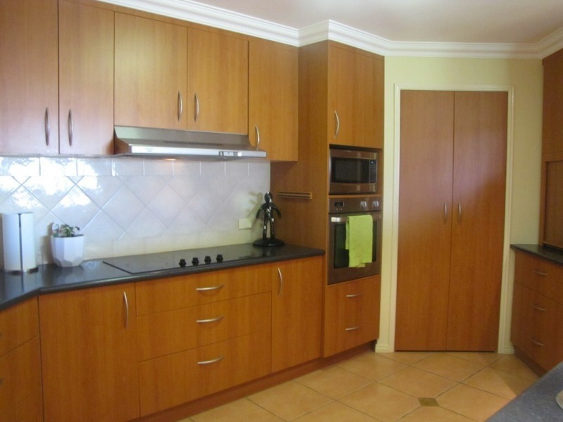 6 Morris Avenue, Calliope QLD 4680