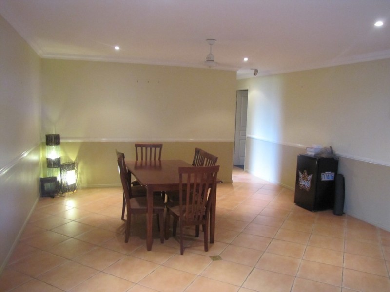 6 Morris Avenue, Calliope QLD 4680