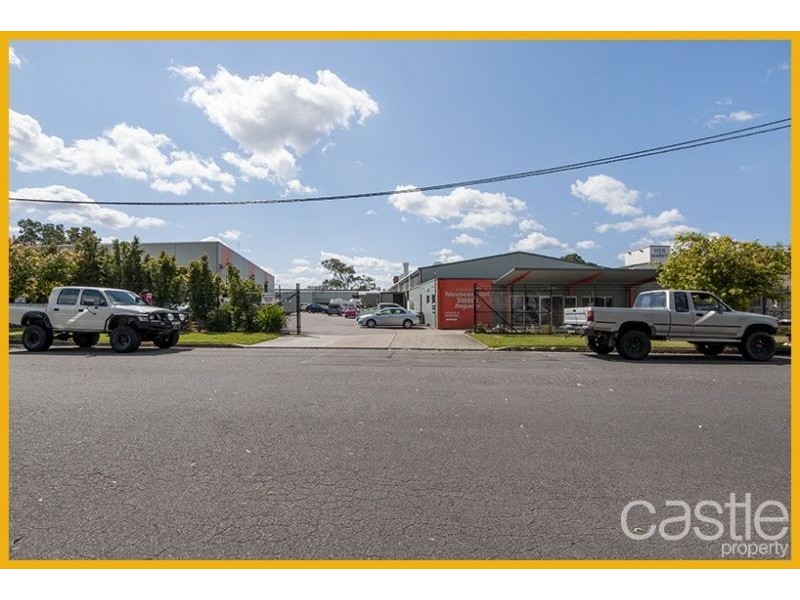 Units 3 & 4/3 McDougal St, Kotara NSW 2289