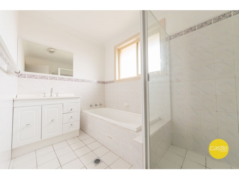 2/1 Gen St, Belmont NSW 2280