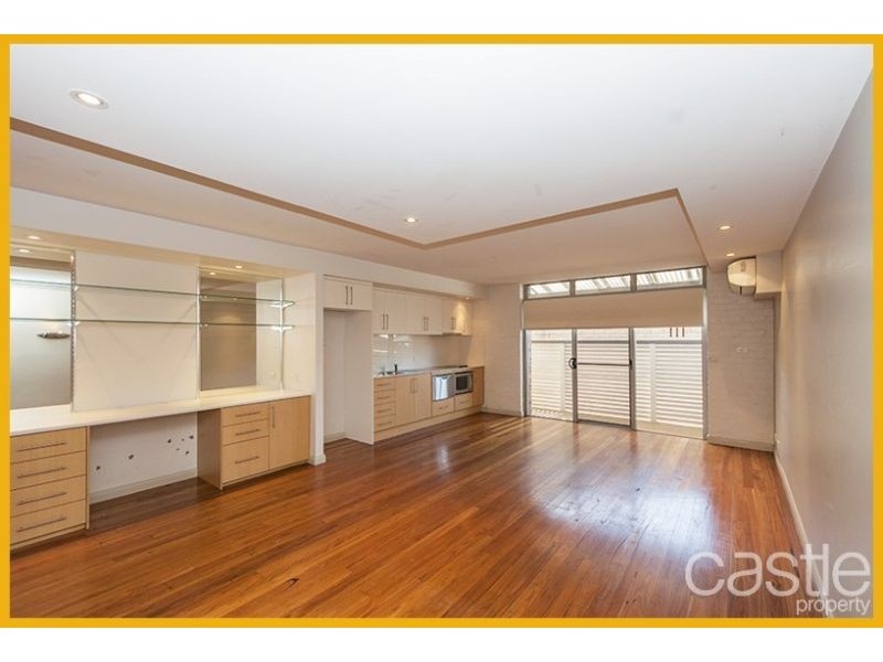 1/92A Young Street, Carrington NSW 2294