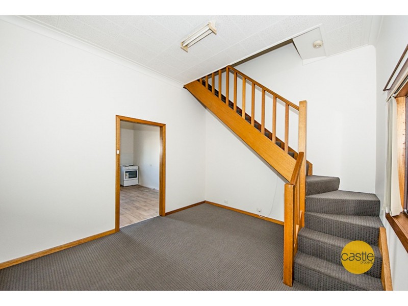 38 Gulliver Street, Hamilton NSW 2303