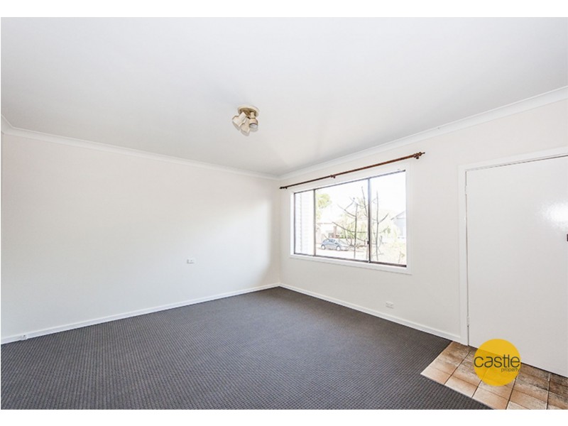 38 Gulliver Street, Hamilton NSW 2303