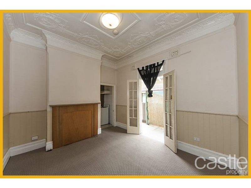 2/39 Donald St, Hamilton NSW 2303