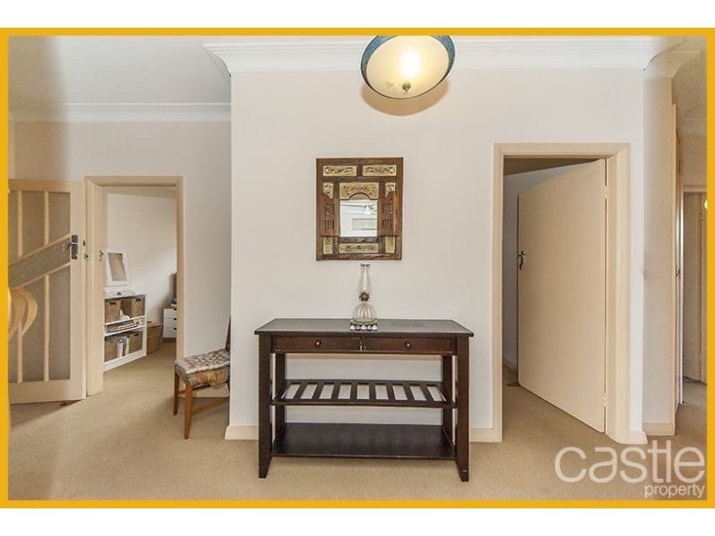 17 Hibberd Street, Hamilton South NSW 2303