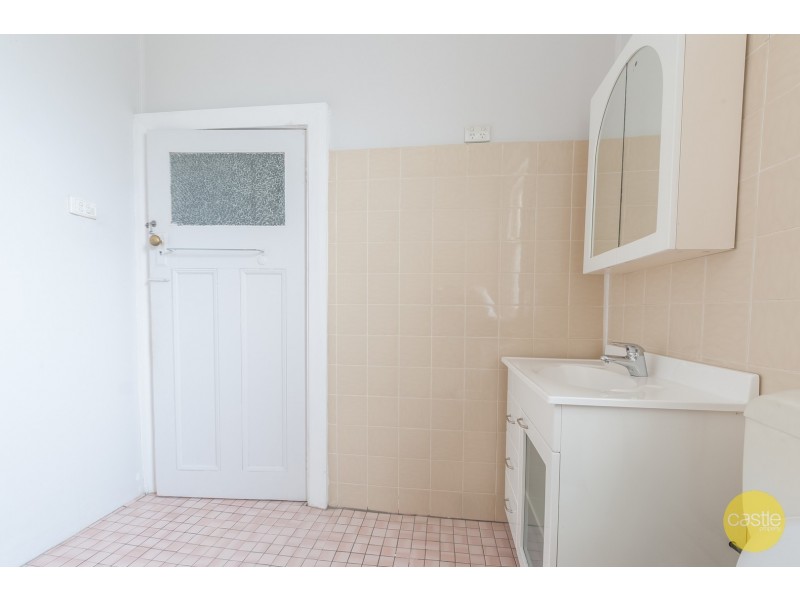 1/82 Beaumont St, Hamilton NSW 2303