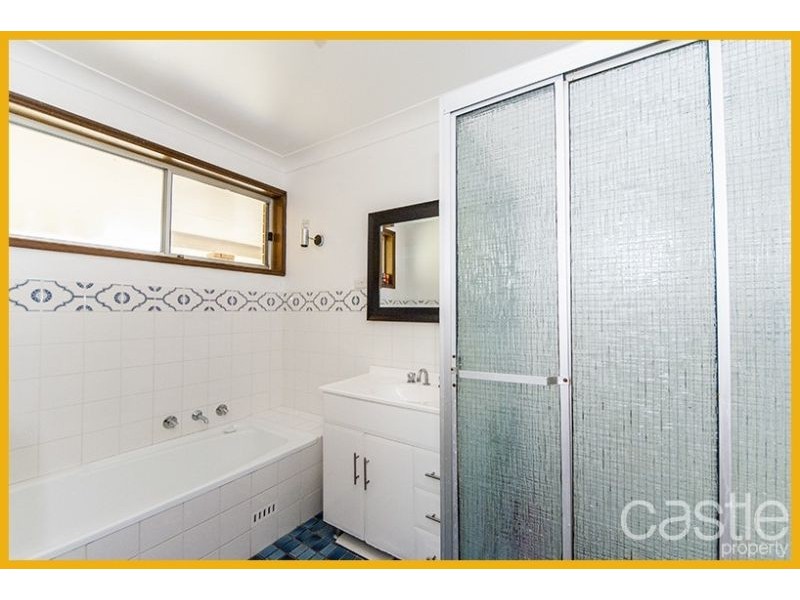 252 Park Ave, Kotara South NSW 2289