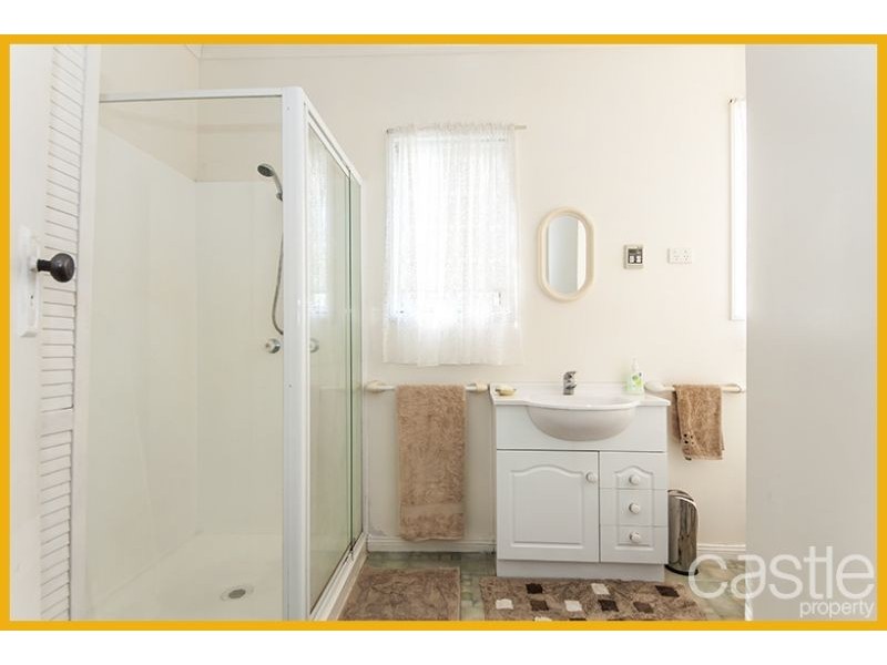 39 Braye St, Mayfield NSW 2304