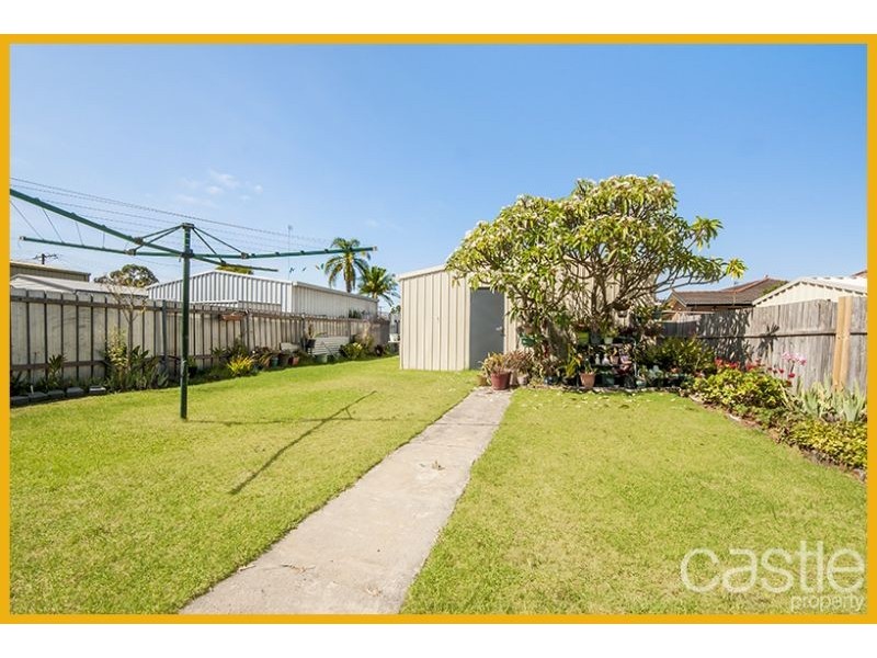 39 Braye St, Mayfield NSW 2304