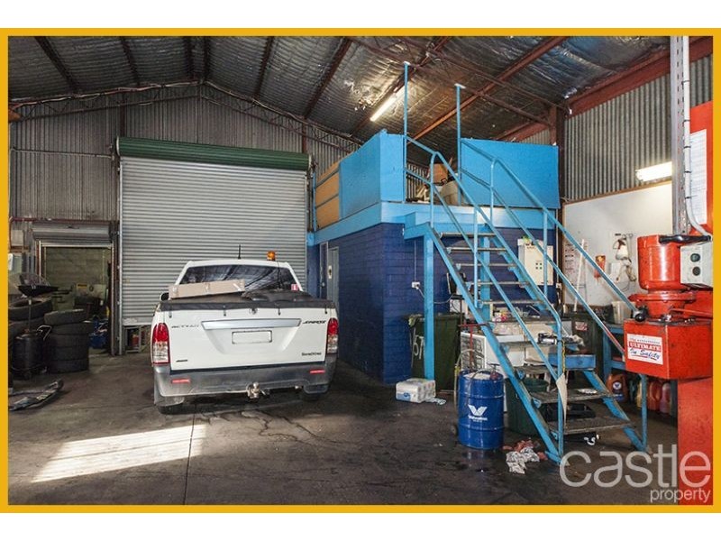 38 Medcalf St, Warners Bay NSW 2282