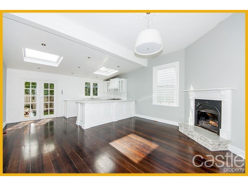 60 Lawson St, Hamilton NSW 2303