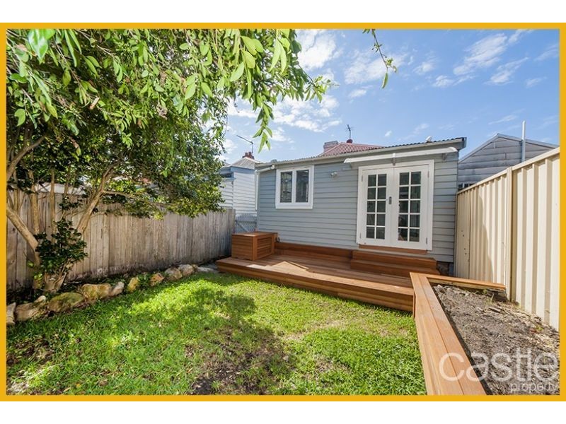 60 Lawson St, Hamilton NSW 2303