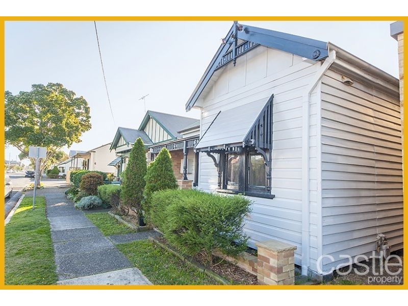 10 Cleary St, Hamilton NSW 2303