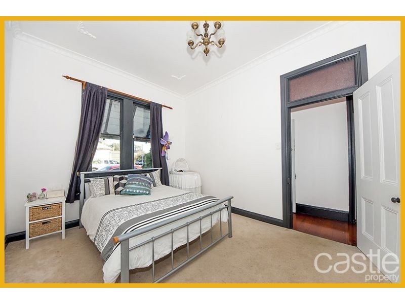 10 Cleary St, Hamilton NSW 2303