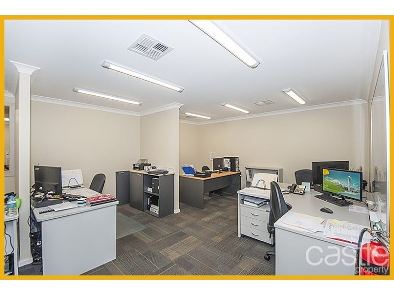 17 Bishopsgate St, Wickham NSW 2293