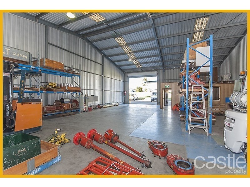 2/107 Mitchell Rd, Cardiff NSW 2285