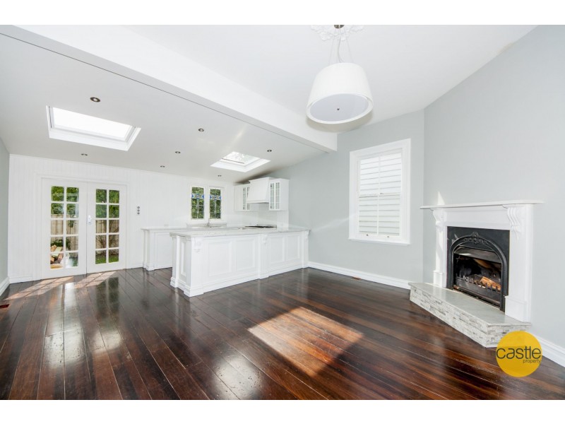 60 Lawson St, Hamilton NSW 2303