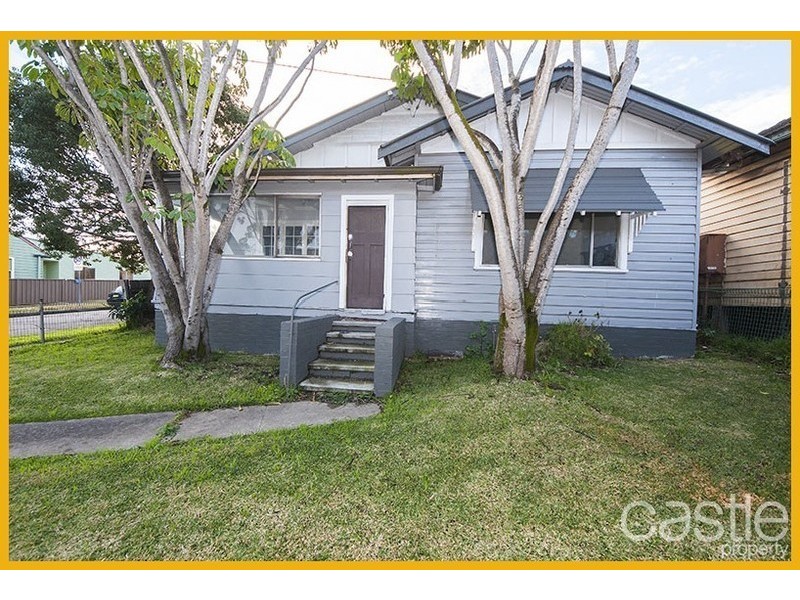 55 Maud Street, Mayfield West NSW 2304