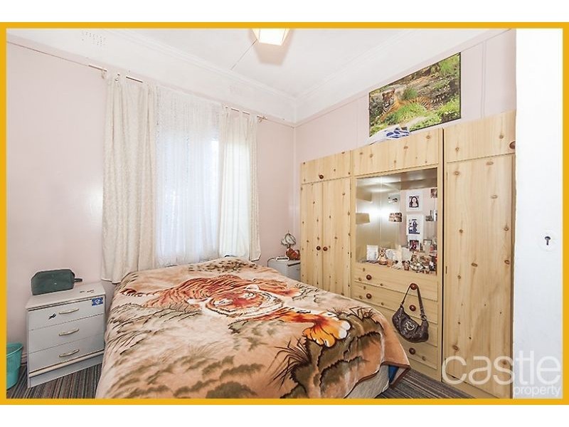 25 Henson Ave, Mayfield East NSW 2304