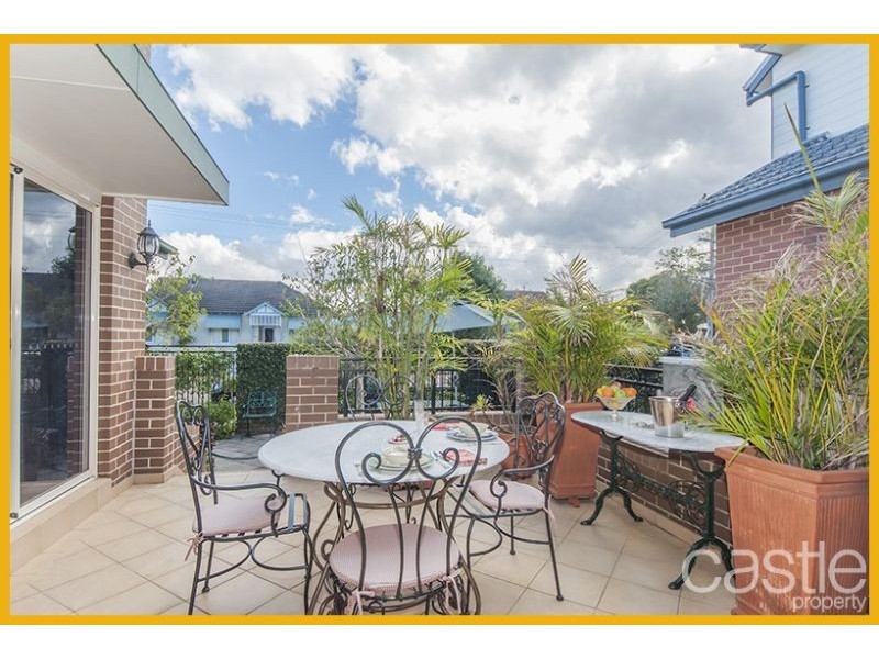 9 Blackall St, Hamilton NSW 2303