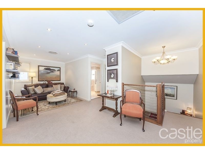 9 Blackall St, Hamilton NSW 2303