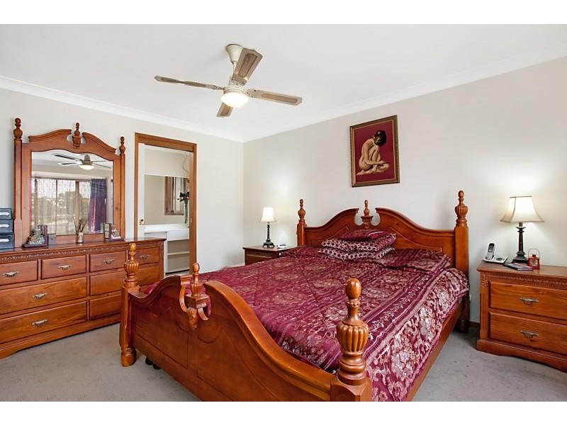 Macquarie Hills NSW 2285