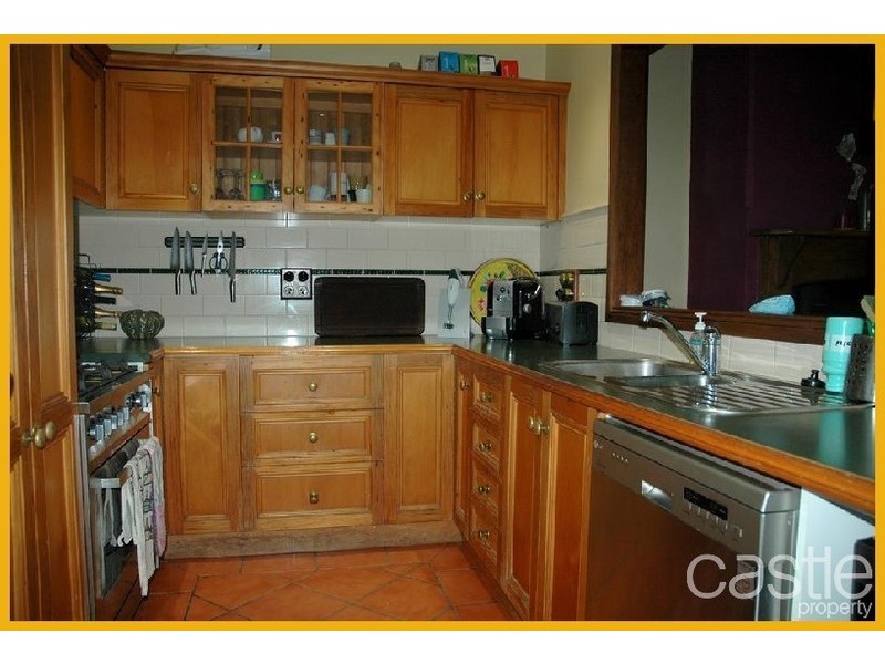 9 Lewis St, Islington NSW 2296