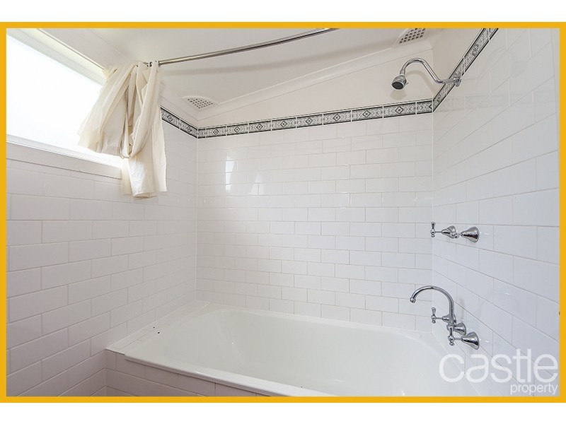 22 Margaret St, Tighes Hill NSW 2297