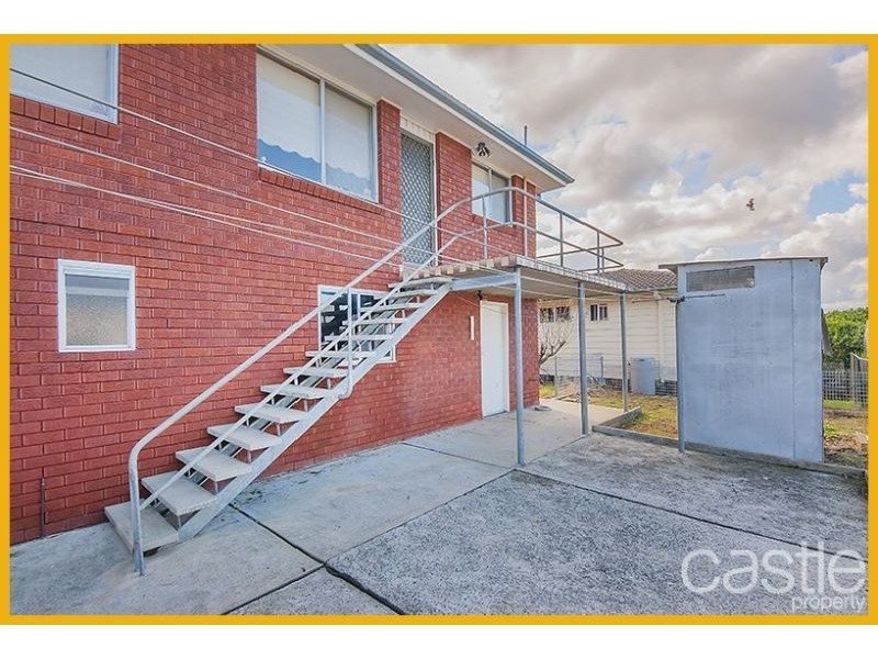 7a Hall St, Adamstown NSW 2289