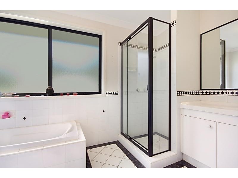 437 Medowie Road, Medowie NSW 2318