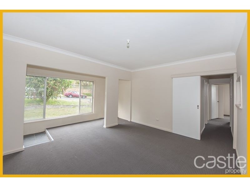 36 De Guerry Avenue, Rankin Park NSW 2287