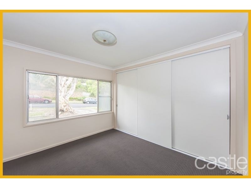 36 De Guerry Avenue, Rankin Park NSW 2287