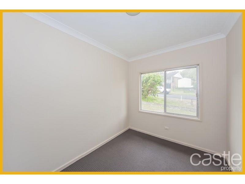 36 De Guerry Avenue, Rankin Park NSW 2287