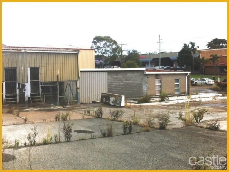 10 Oakdale Rd, Gateshead NSW 2290