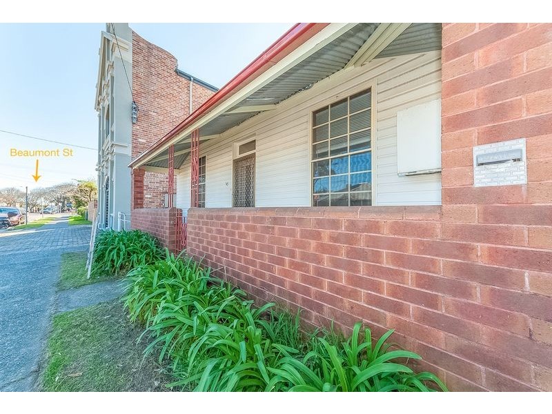 36 James Street, Hamilton NSW 2303