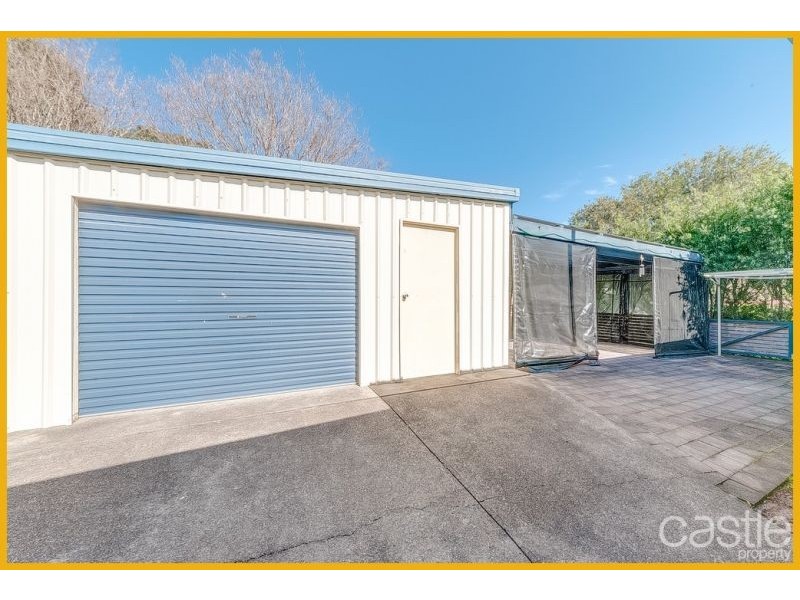 2 CRASTER CL, Rankin Park NSW 2287