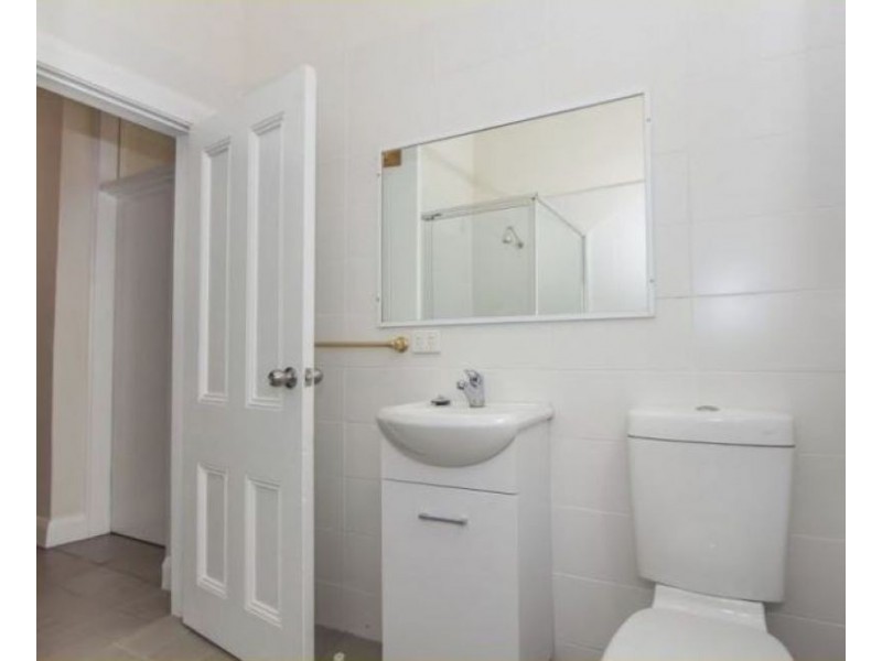 1/139 Beaumont St, Hamilton NSW 2303