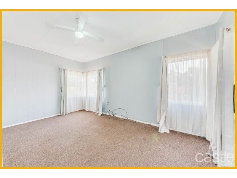 239 Lake Rd, Glendale NSW 2285