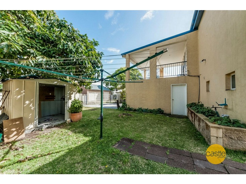 33 King St, Stockton NSW 2295